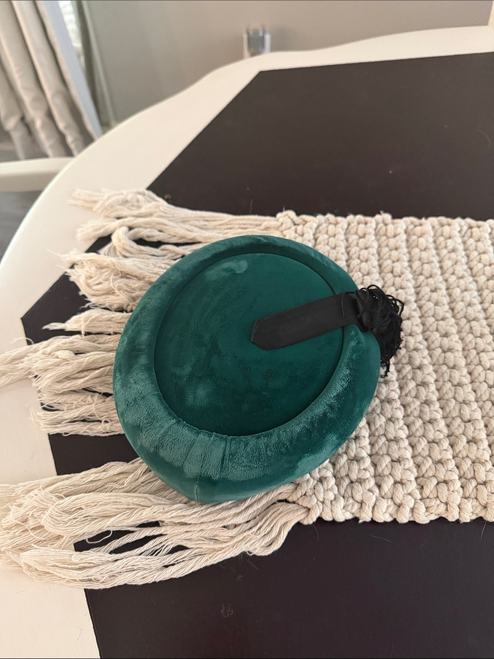 Vintage 1960’s Mr.John Classic Green Velvet / Wool Pillbox Hat with Black Tassel - Picture 1 of 3